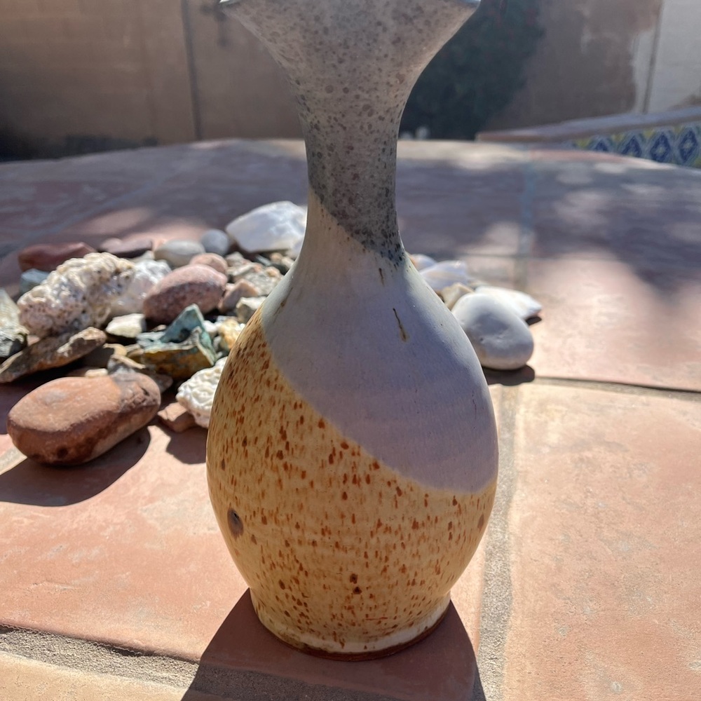 Handmade Art Pottery Vase - Picture 10 of 11